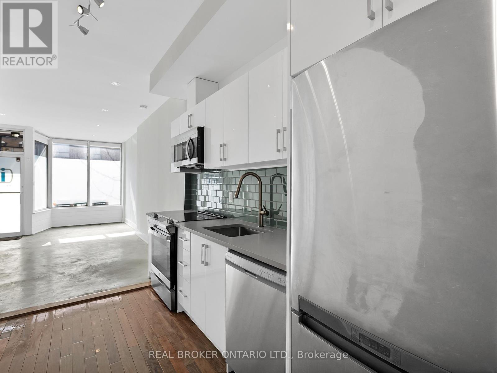 Main Fl - 1928 Gerrard Street E, Toronto, Ontario  M4L 2C1 - Photo 6 - E14094422