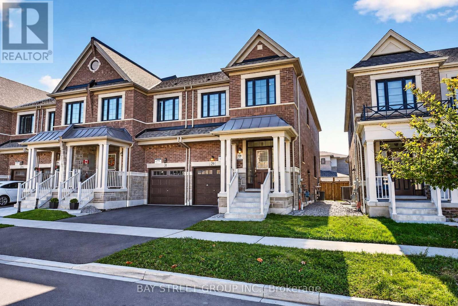 29 Floodgate Road, Whitby, Ontario  L1P 0P5 - Photo 3 - E14094480
