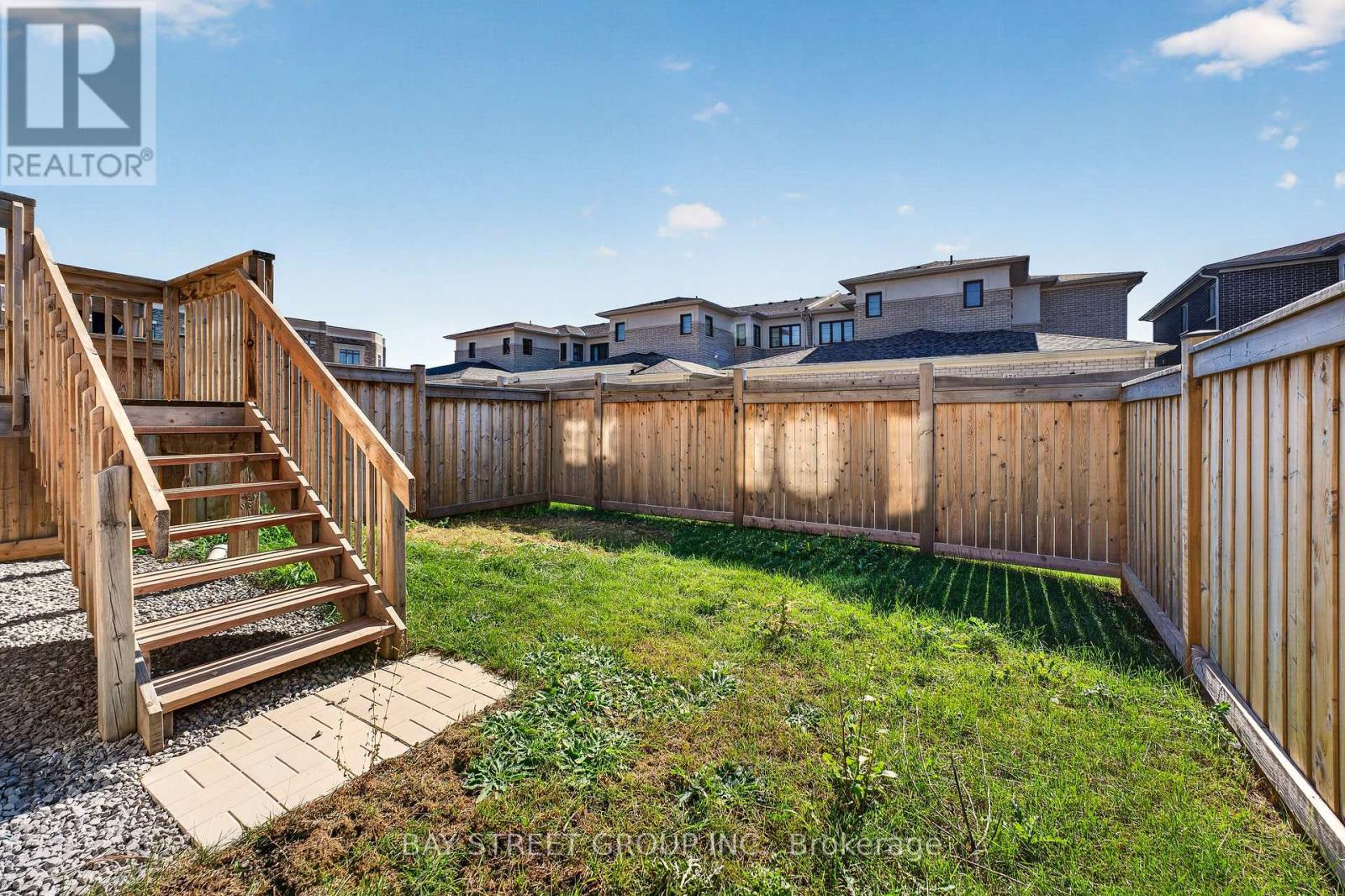 29 Floodgate Road, Whitby, Ontario  L1P 0P5 - Photo 38 - E14094480