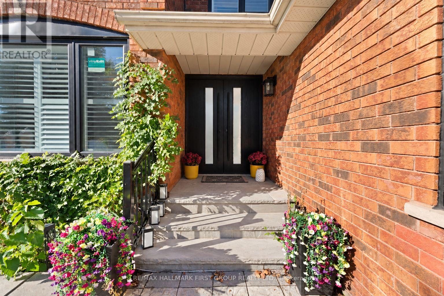 14 David Drive, Toronto, Ontario  M1E 5E4 - Photo 2 - E14094556
