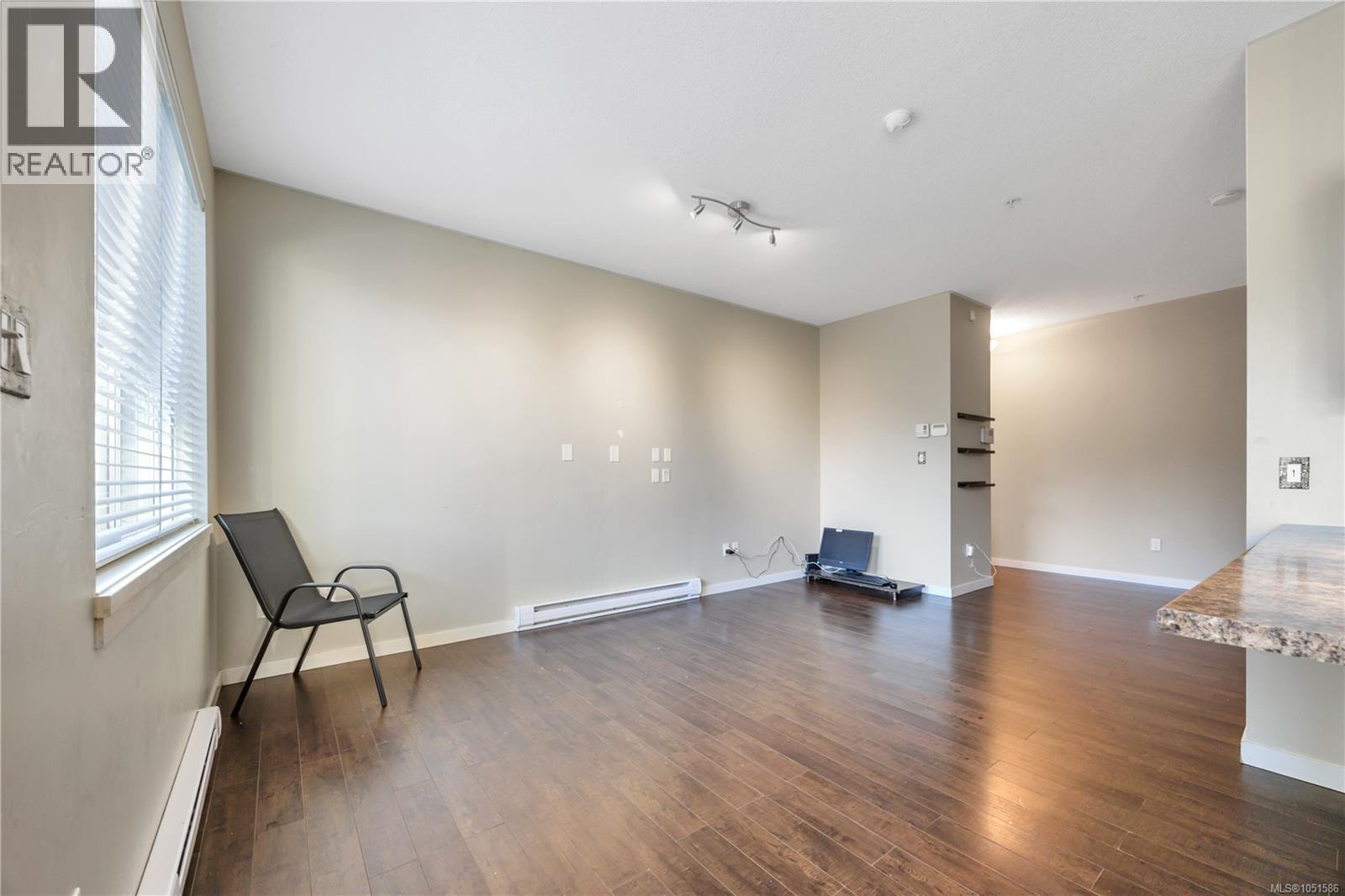 103 2157 Ridgemont Pl