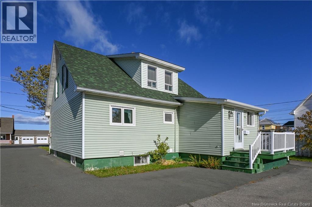 8200 Saint-Paul Street, Bas-Caraquet, New Brunswick  E1W 6E1 - Photo 6 - NB149899