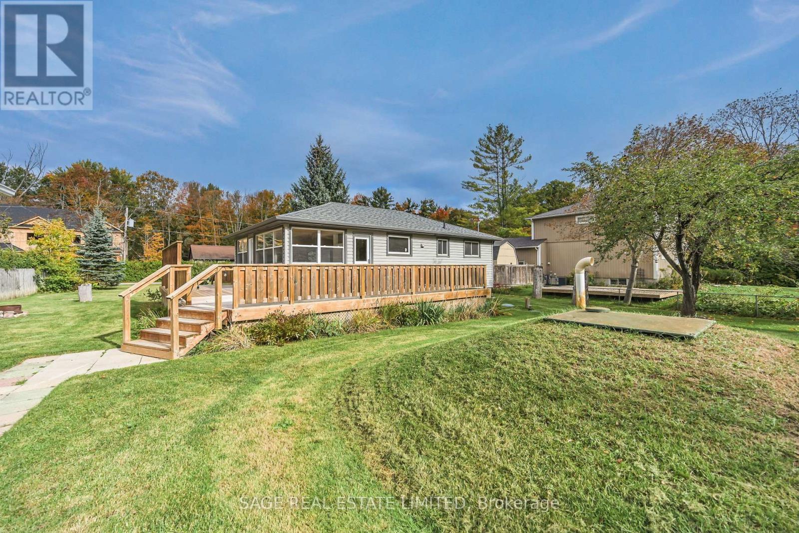 256 Big Bay Point Road, Innisfil, Ontario  L9S 2P6 - Photo 3 - N14094390