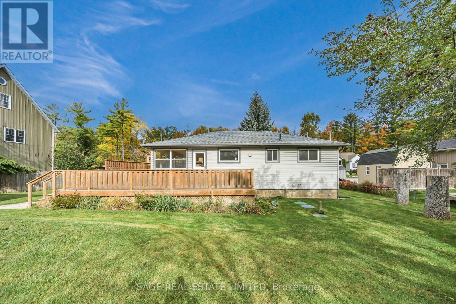 256 Big Bay Point Road, Innisfil, Ontario  L9S 2P6 - Photo 4 - N14094390