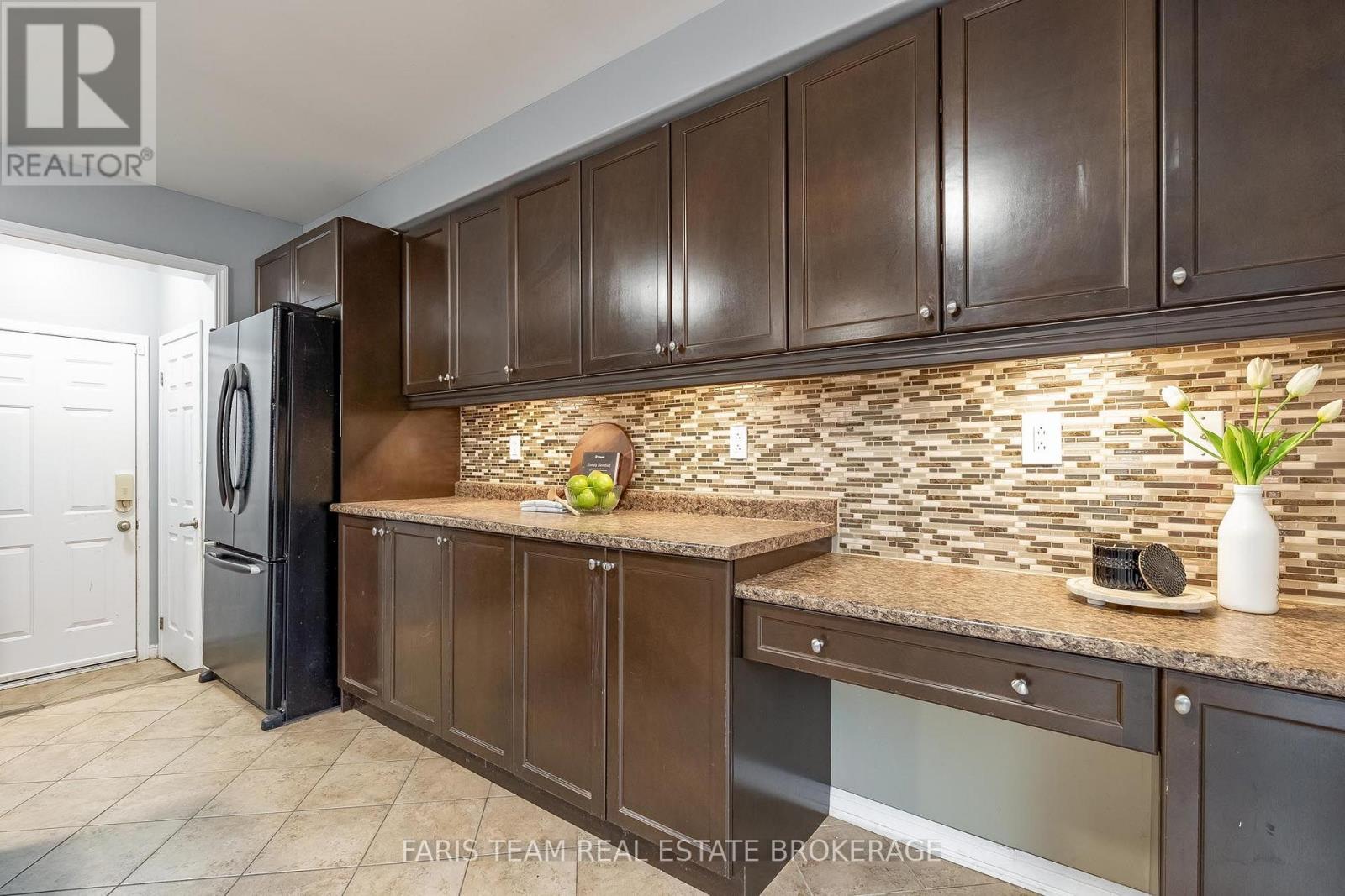 27 Kidd Crescent, New Tecumseth, Ontario  L9R 0C8 - Photo 6 - N14094404
