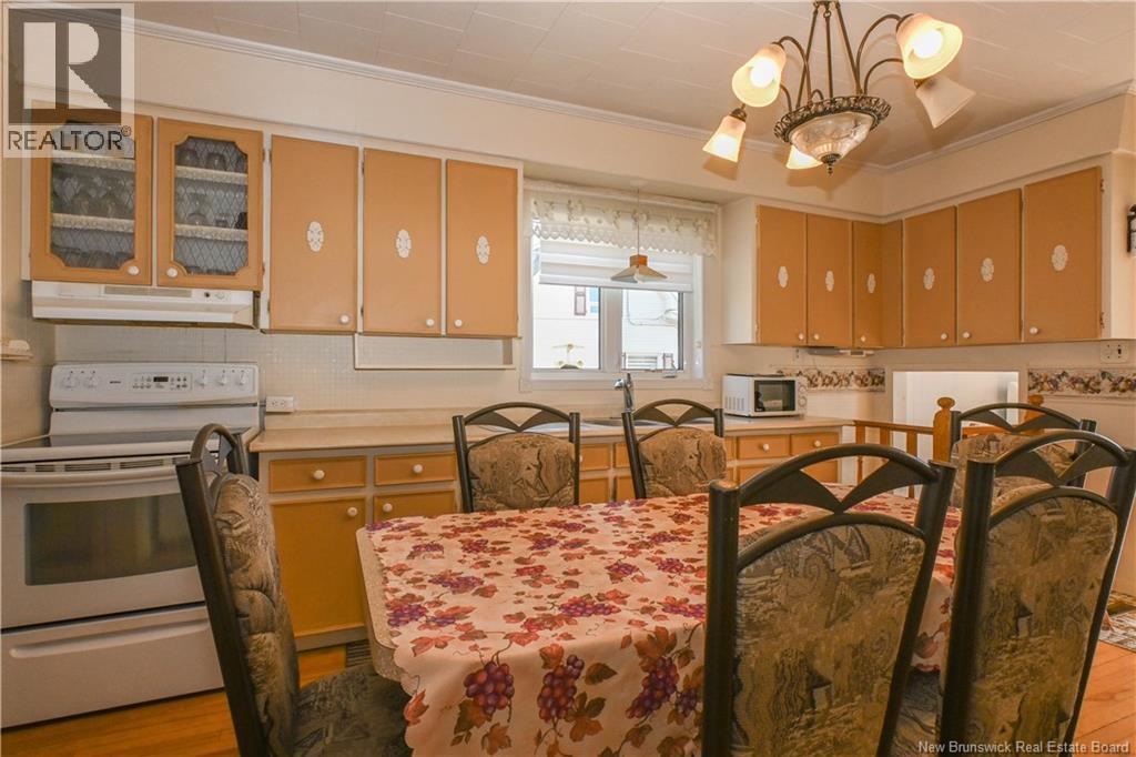 8200 Saint-Paul Street, Bas-Caraquet, New Brunswick  E1W 6E1 - Photo 14 - NB149899