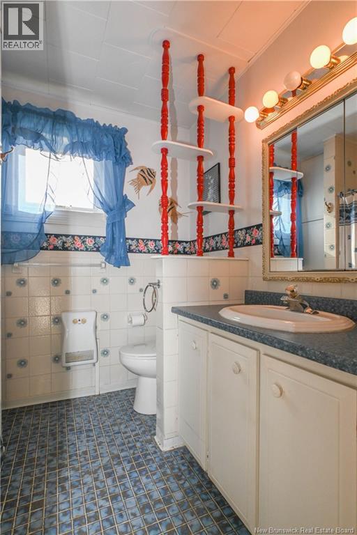 8200 Saint-Paul Street, Bas-Caraquet, New Brunswick  E1W 6E1 - Photo 27 - NB149899