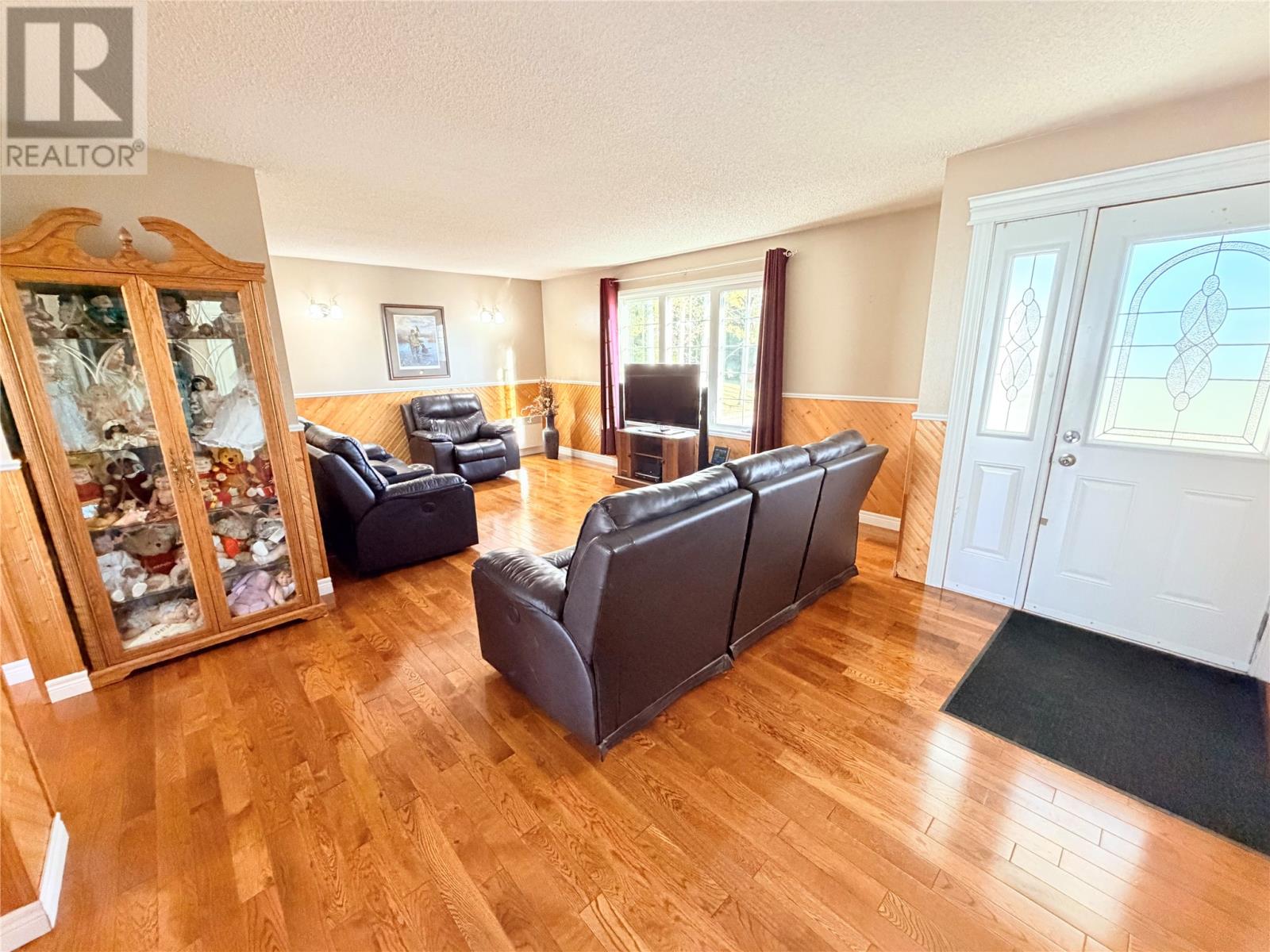 37 Larch Avenue, Cormack — photo 14