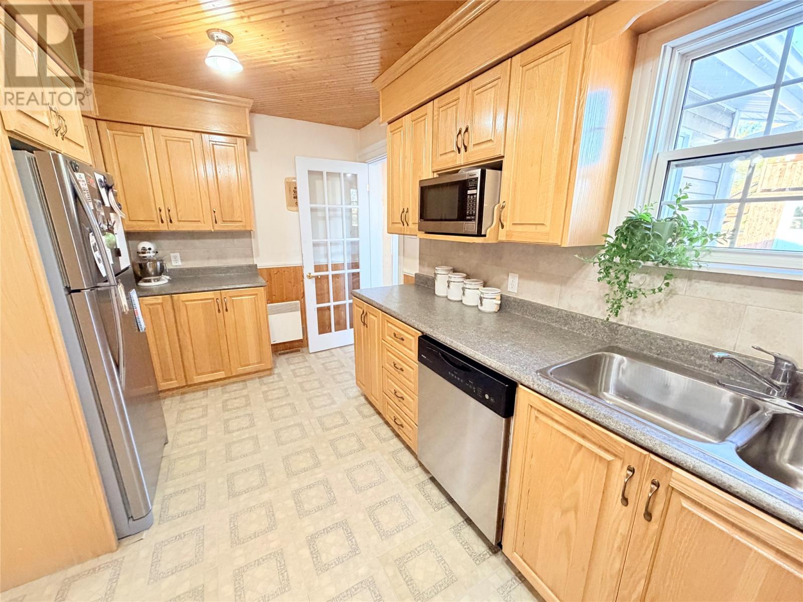37 Larch Avenue, Cormack — photo 7