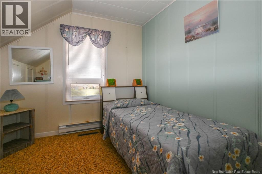 8200 Saint-Paul Street, Bas-Caraquet, New Brunswick  E1W 6E1 - Photo 48 - NB149899
