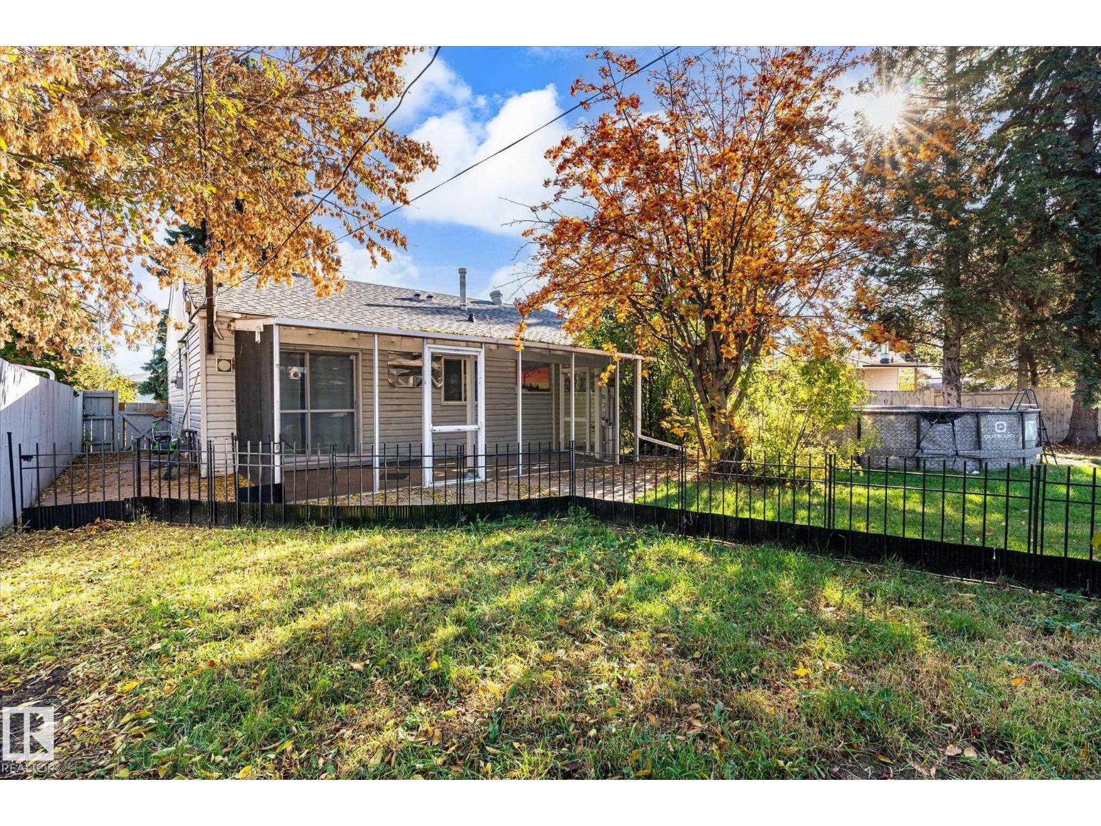 12820 132 ST NW
