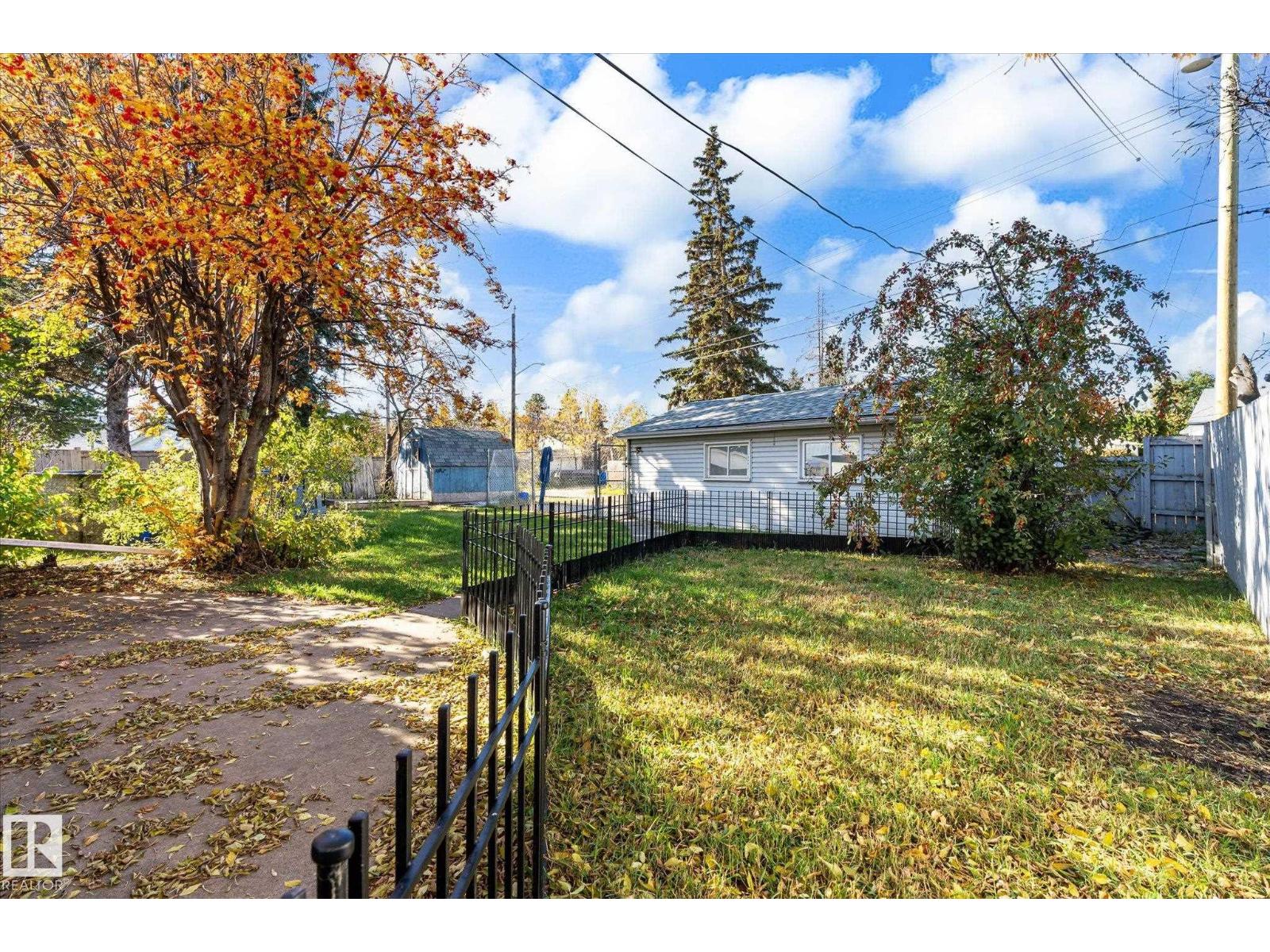 12820 132 ST NW