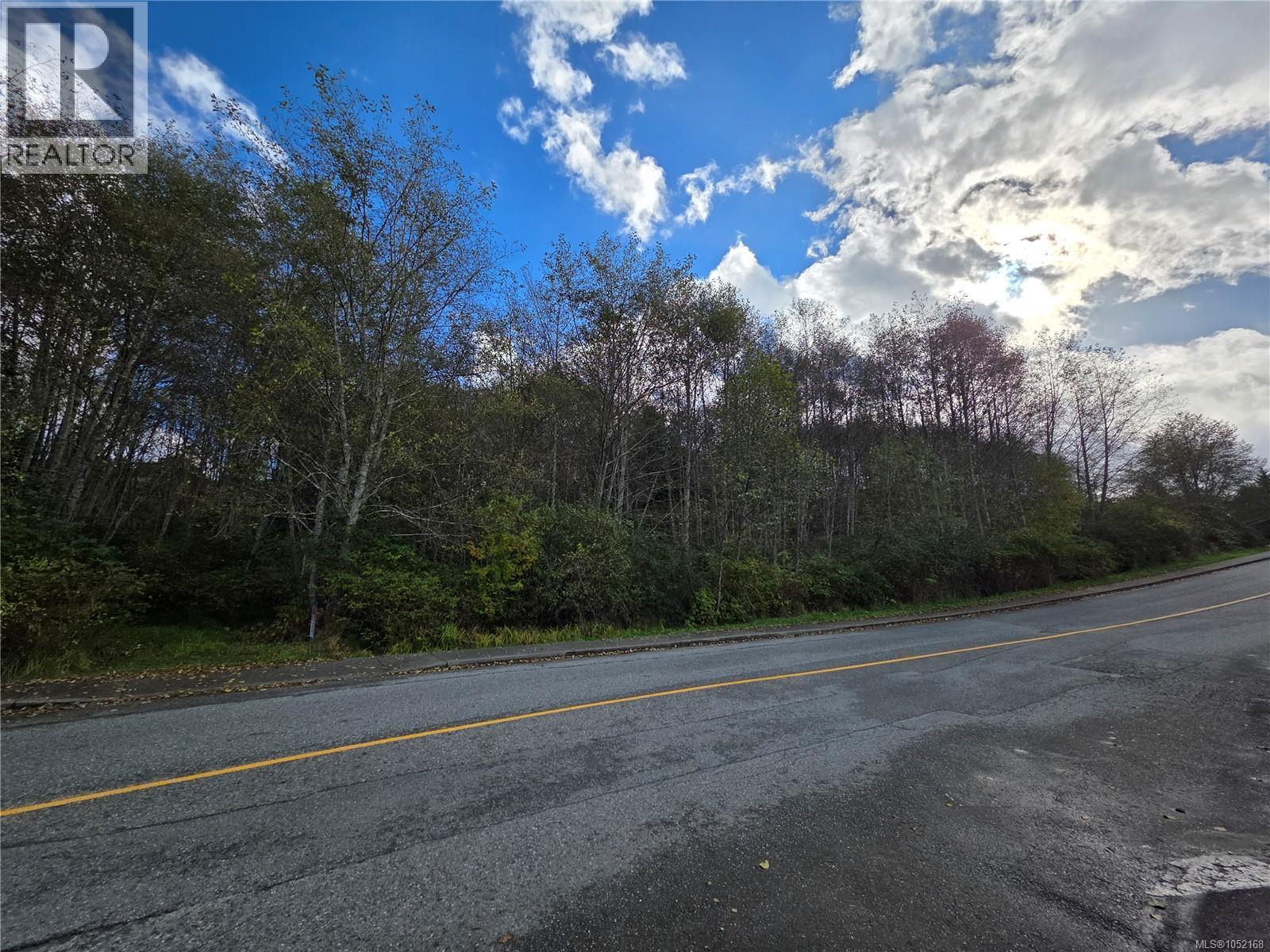 2015 Mcneill Rd, Port Mcneill, British Columbia  V0N 2R0 - Photo 2 - 1052168