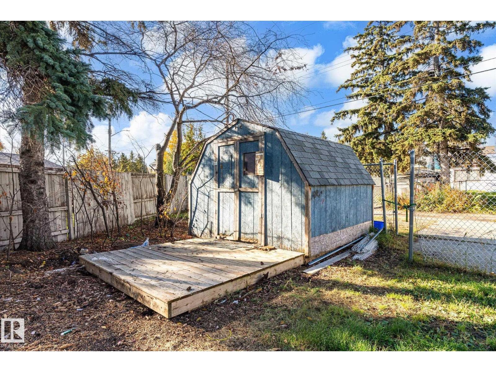 12820 132 ST NW