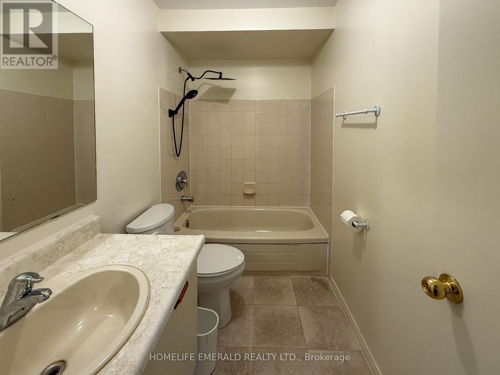 8 - 14 Shadowood Road, Barrie (Ardagh), Ontario  L4N 7K4 - Photo 12 - S14094578