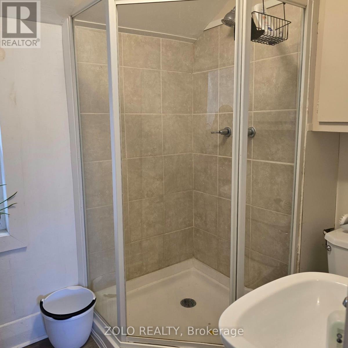 Upper Unit - 309 Cedar Street N, Timmins, Ontario  P4N 6J7 - Photo 8 - T14094440