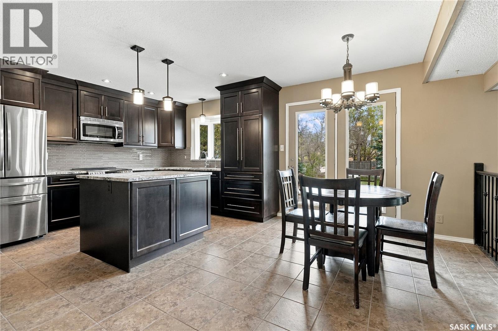 65 Meadow Road, White City, Saskatchewan  S4L 5B1 - Photo 5 - SK051386