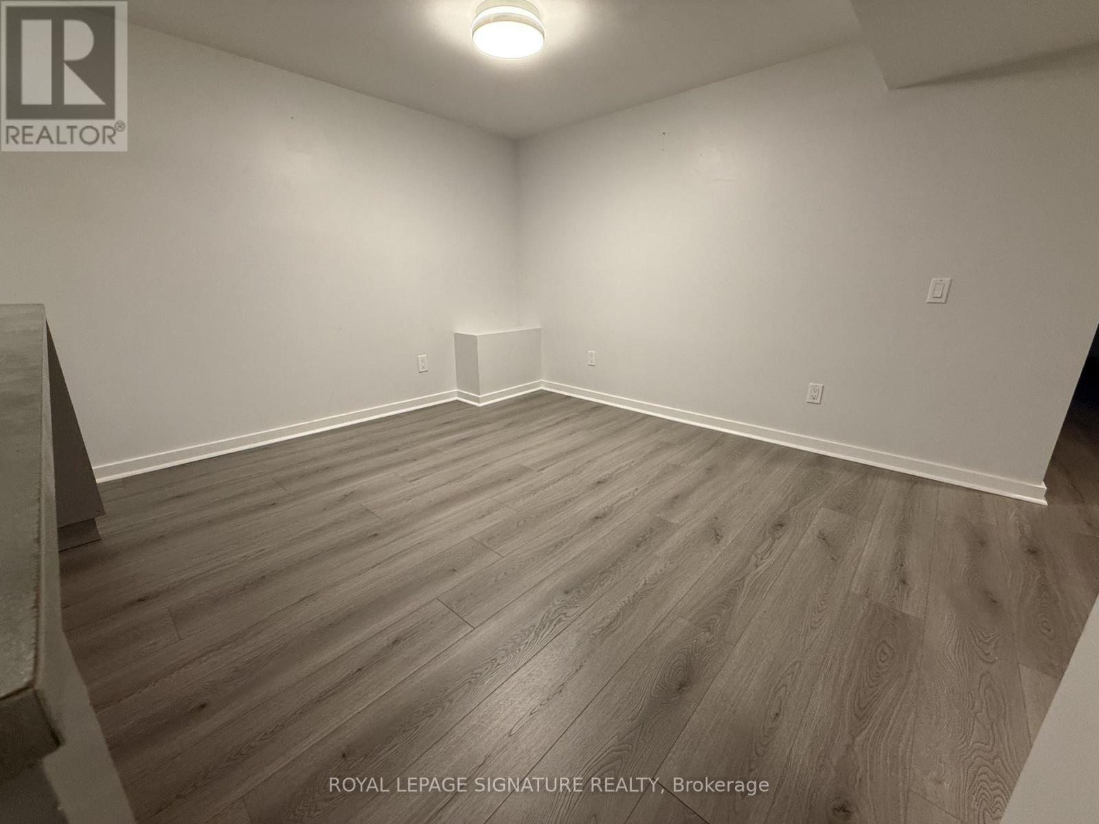 Bsmt - 289 Beta Street, Toronto, Ontario  M8W 4H9 - Photo 4 - W14094402