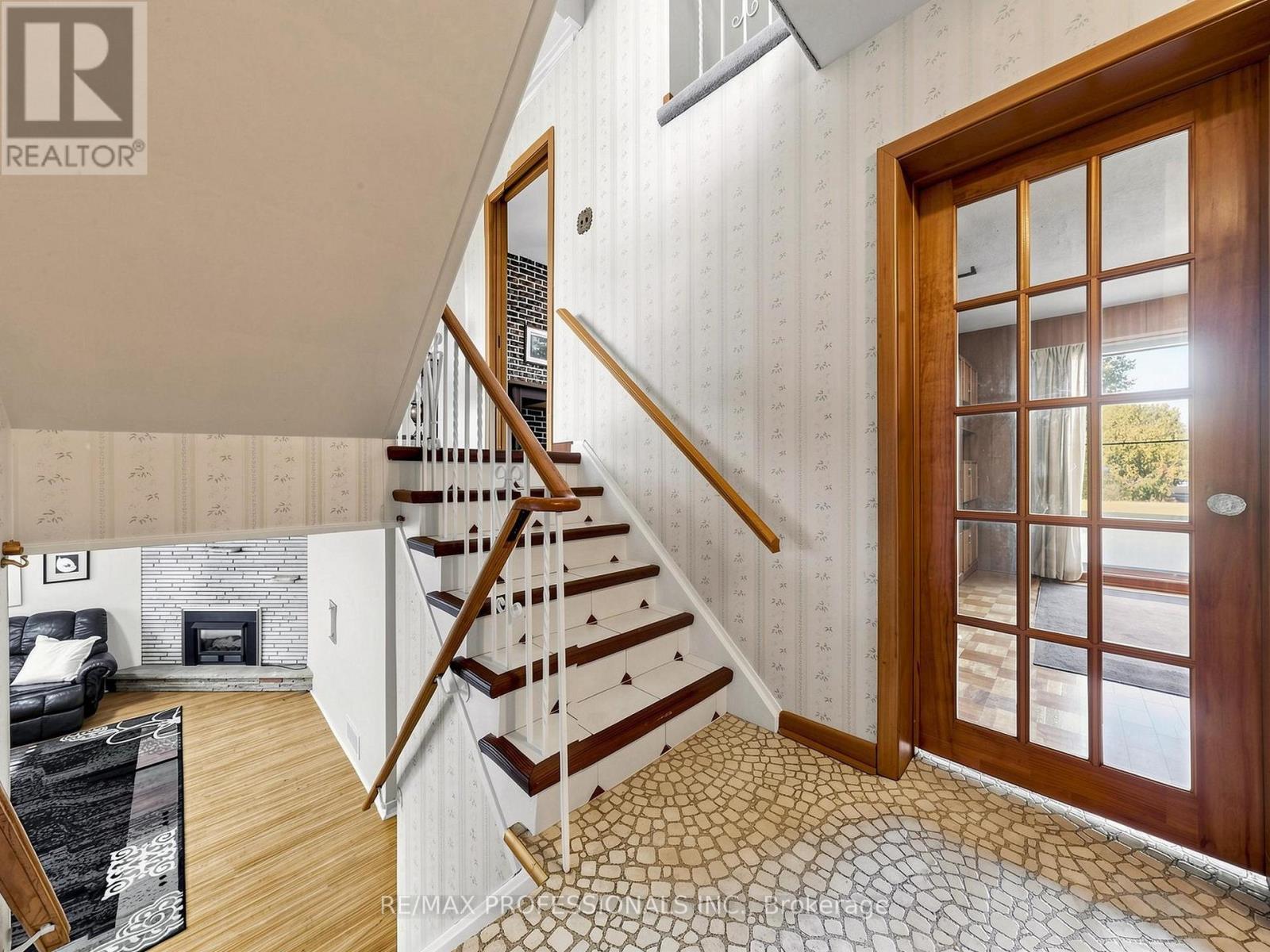 32 Summitcrest Drive, Toronto, Ontario  M9P 1H2 - Photo 28 - W14094454