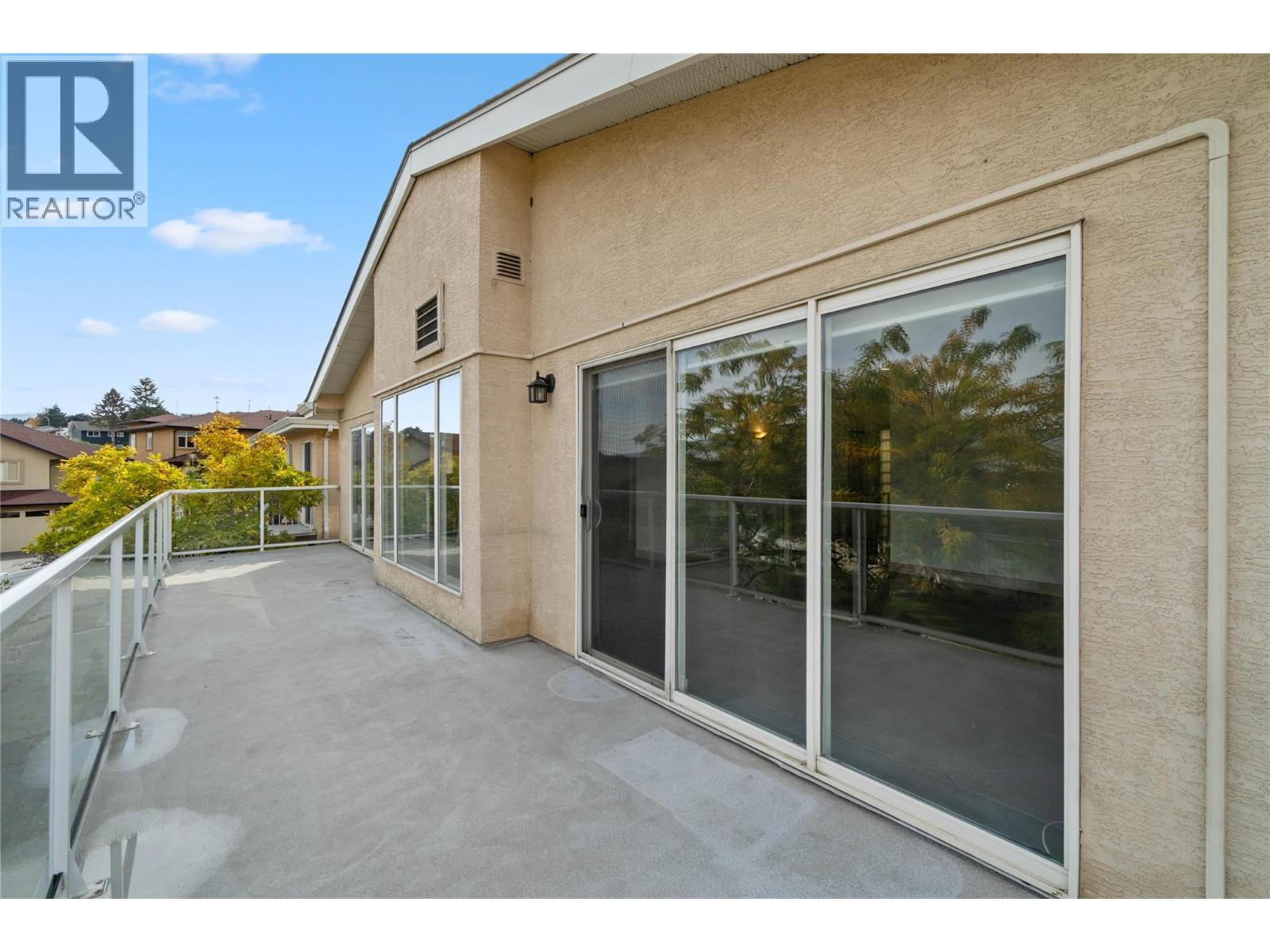 15 Hudson's Bay Trail Unit# 803 Kamloops Photo 14