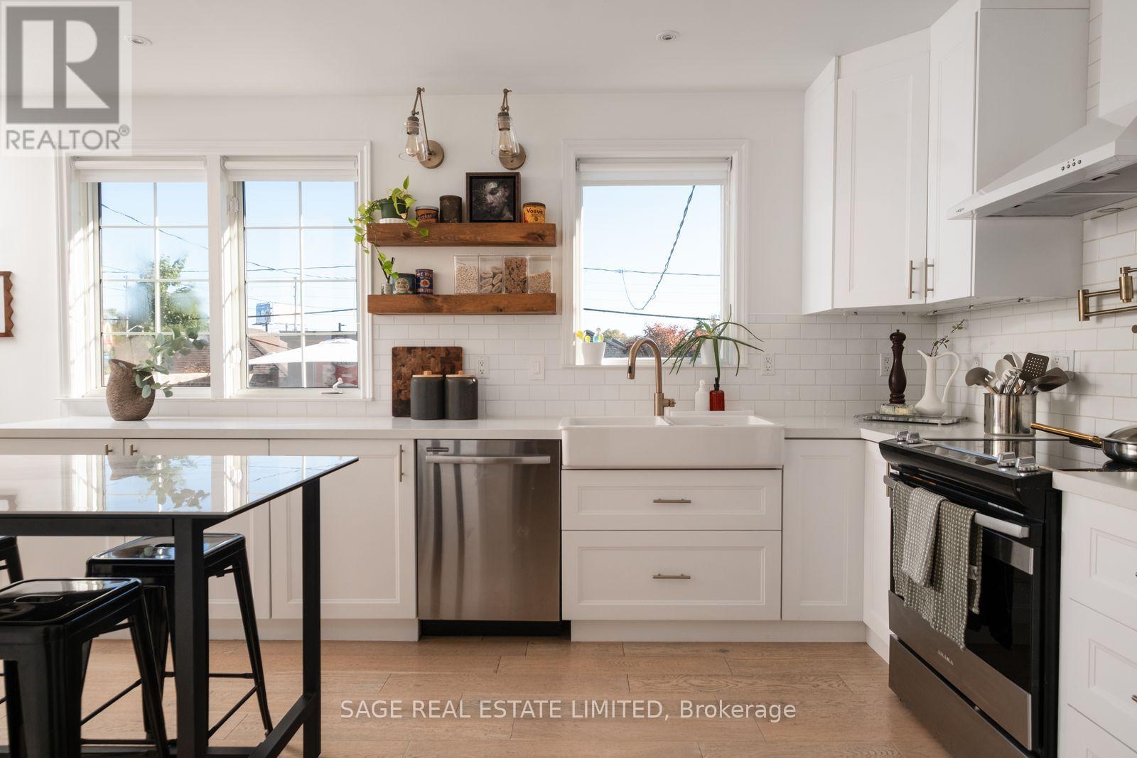 11 Maple Boulevard, Toronto, Ontario  M8V 2B7 - Photo 13 - W14094566
