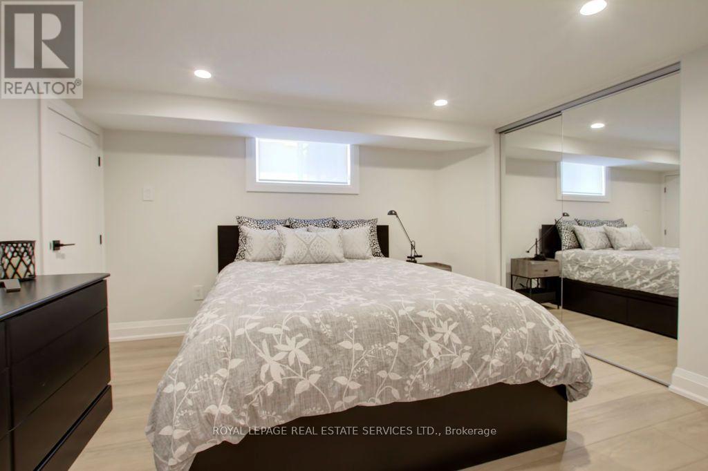 Unit 2 - 164 Maurice Drive, Oakville, Ontario  L6K 2W9 - Photo 25 - W14094614