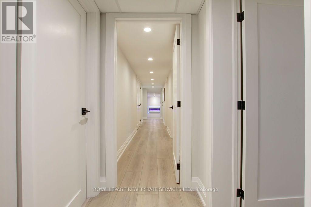 Unit 2 - 164 Maurice Drive, Oakville, Ontario  L6K 2W9 - Photo 33 - W14094614