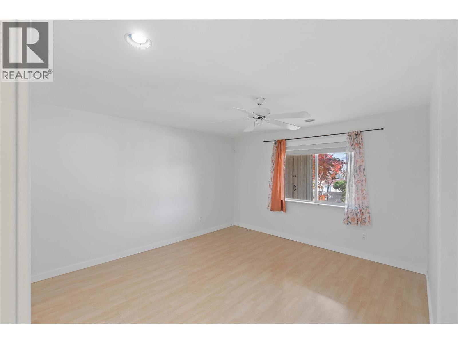 15 Hudson's Bay Trail Unit# 803 Kamloops Photo 38