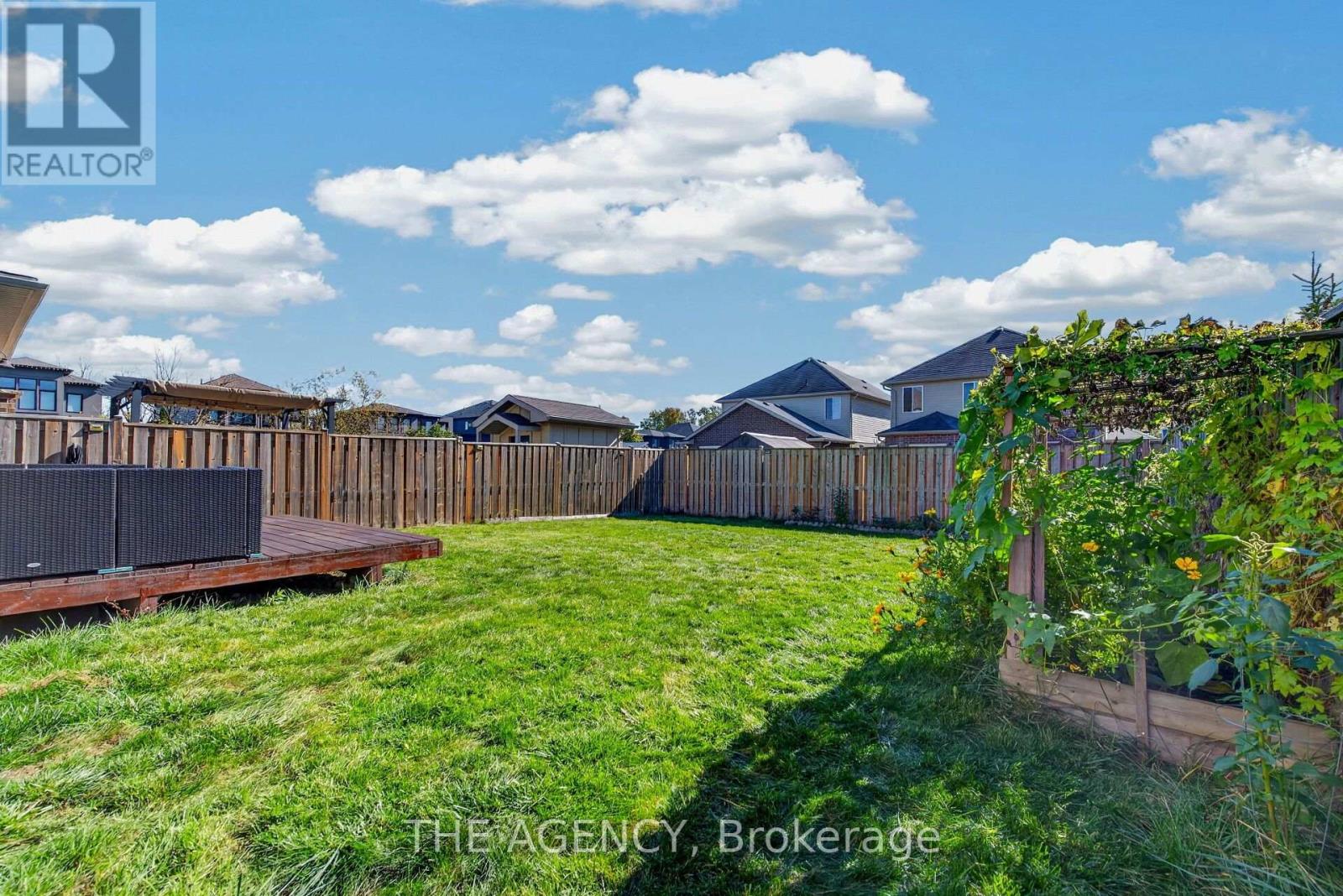 2231 Buroak Drive, London North, Ontario  N6G 0L3 - Photo 36 - X14094618