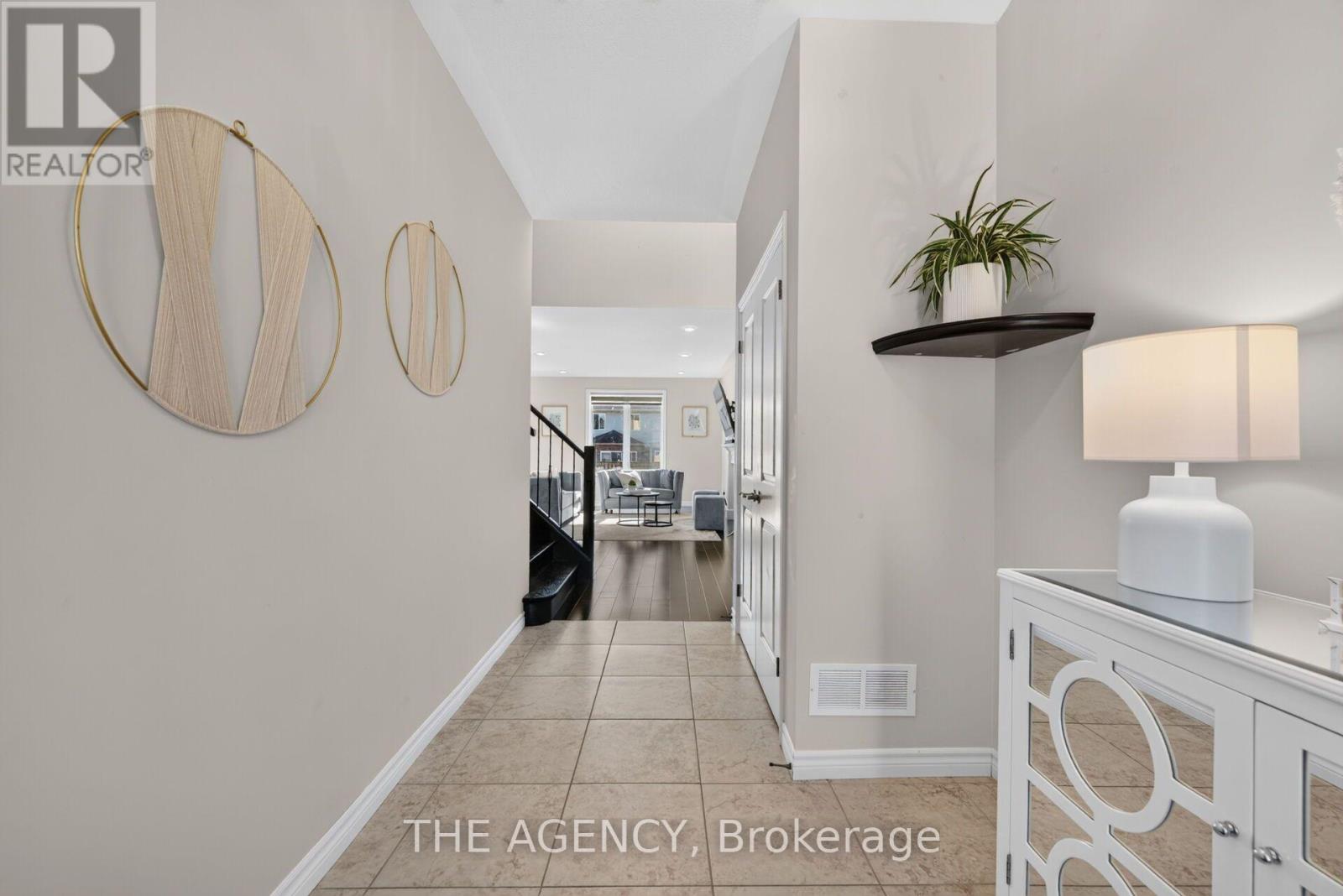2231 Buroak Drive, London North, Ontario  N6G 0L3 - Photo 8 - X14094618