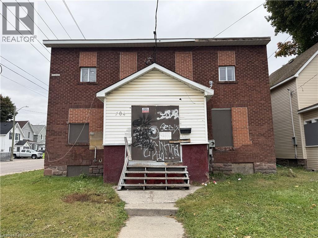 104 Albert Street E, Sault Ste. Marie, Ontario  P6A 2J1 - Photo 2 - 40872465