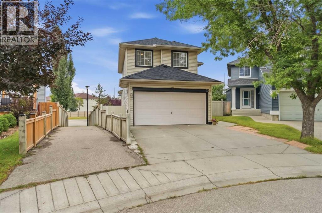 52 Douglas Glen Crescent SE, Calgary, Alberta