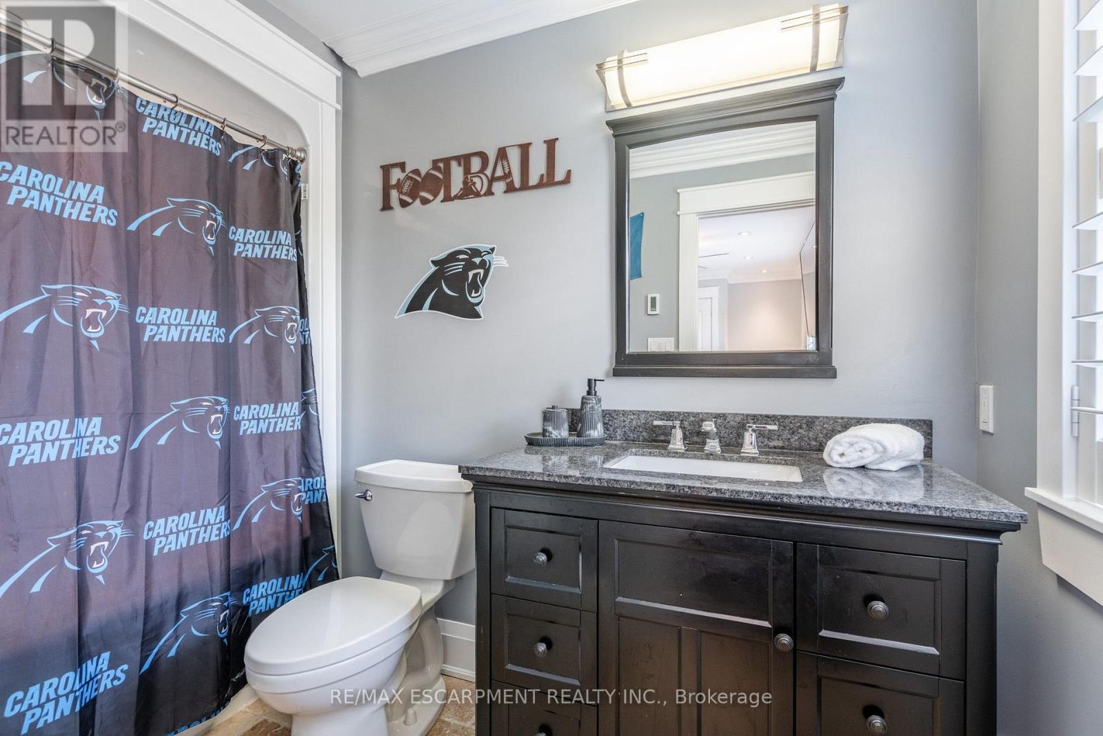 381 Woodworth Court, Hamilton, Ontario L9G 2N2 - Photo 29 - X13830856