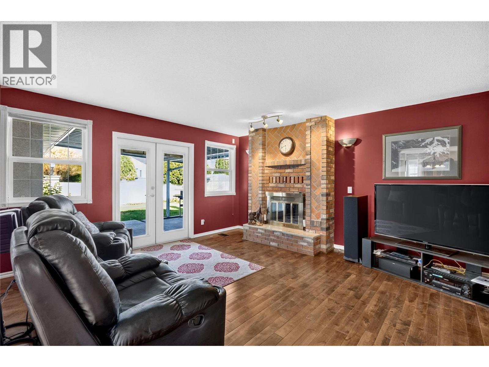 153 Yorkton Avenue, Penticton, British Columbia  V2A 3V3 - Photo 11 - 10403544