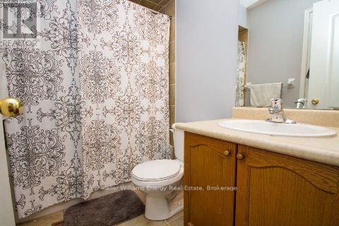 93 Robideau Place, Whitby, Ontario  L1R 3G7 - Photo 4 - E14094674