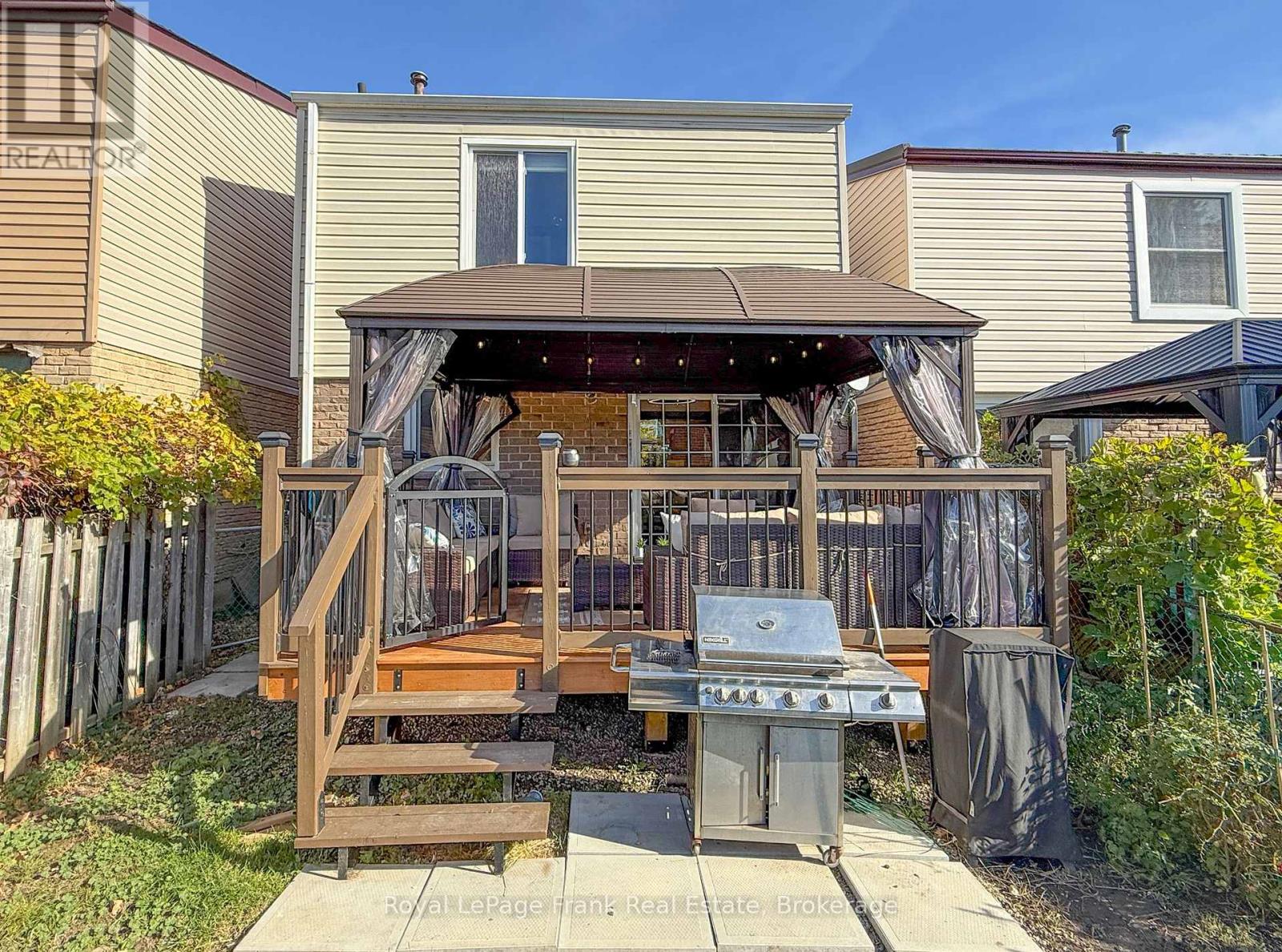 22 Peachtree Place, Vaughan, Ontario  L4K 2C4 - Photo 31 - N14094696