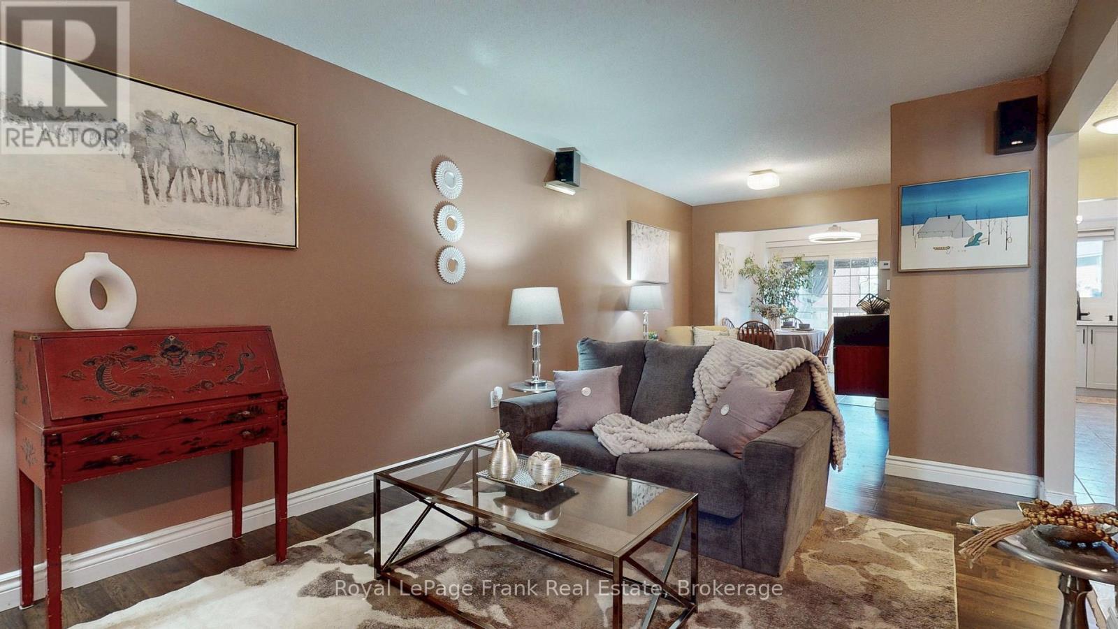 22 Peachtree Place, Vaughan, Ontario  L4K 2C4 - Photo 8 - N14094696