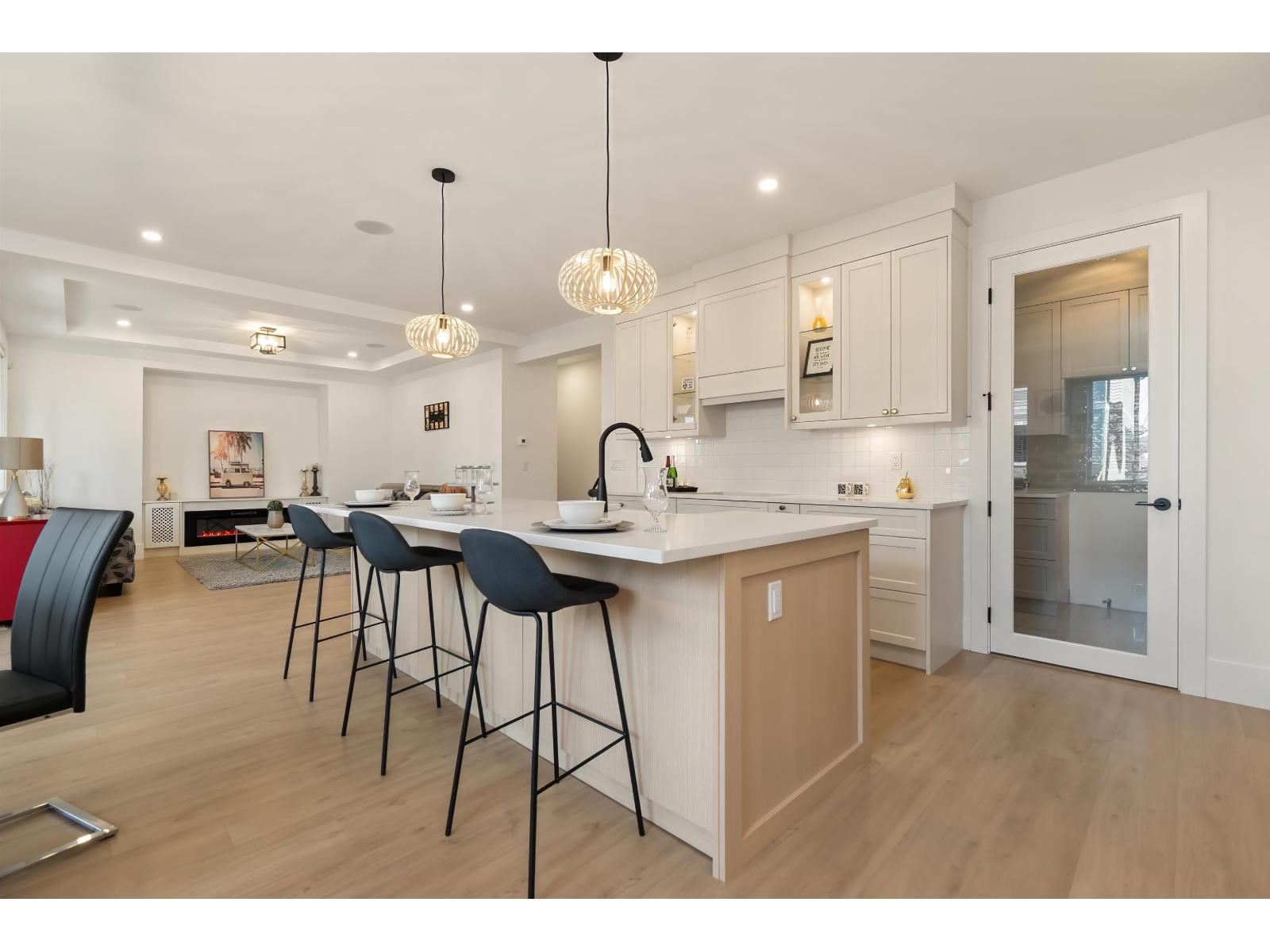 7131 ELWOOD DRIVE|Sardis West Vedder