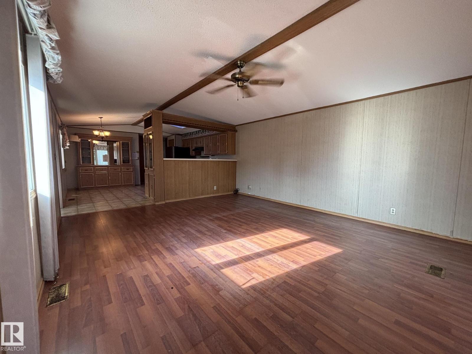 98 Evergreen PA NW