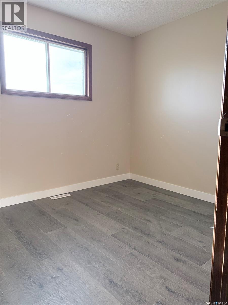 223-225 Wakabayashi Way, Saskatoon, Saskatchewan  S7K 7M4 - Photo 27 - SK047401