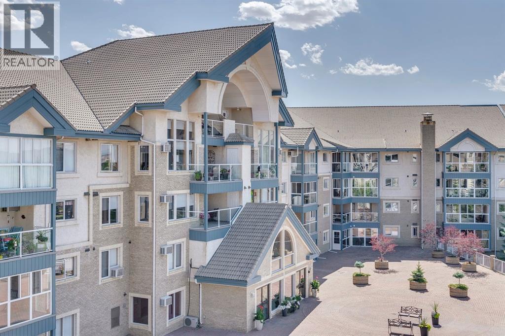 107, 7239 Sierra Morena Boulevard Sw, Calgary, Alberta  T3H 3L7 - Photo 48 - A2349309