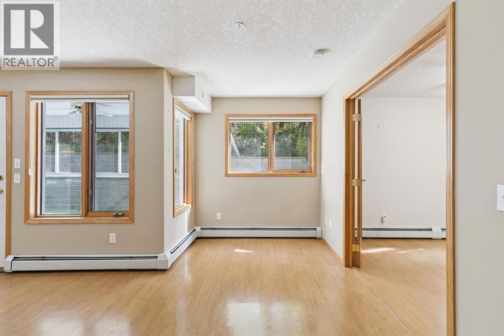 107, 7239 Sierra Morena Boulevard Sw, Calgary, Alberta  T3H 3L7 - Photo 30 - A2349309