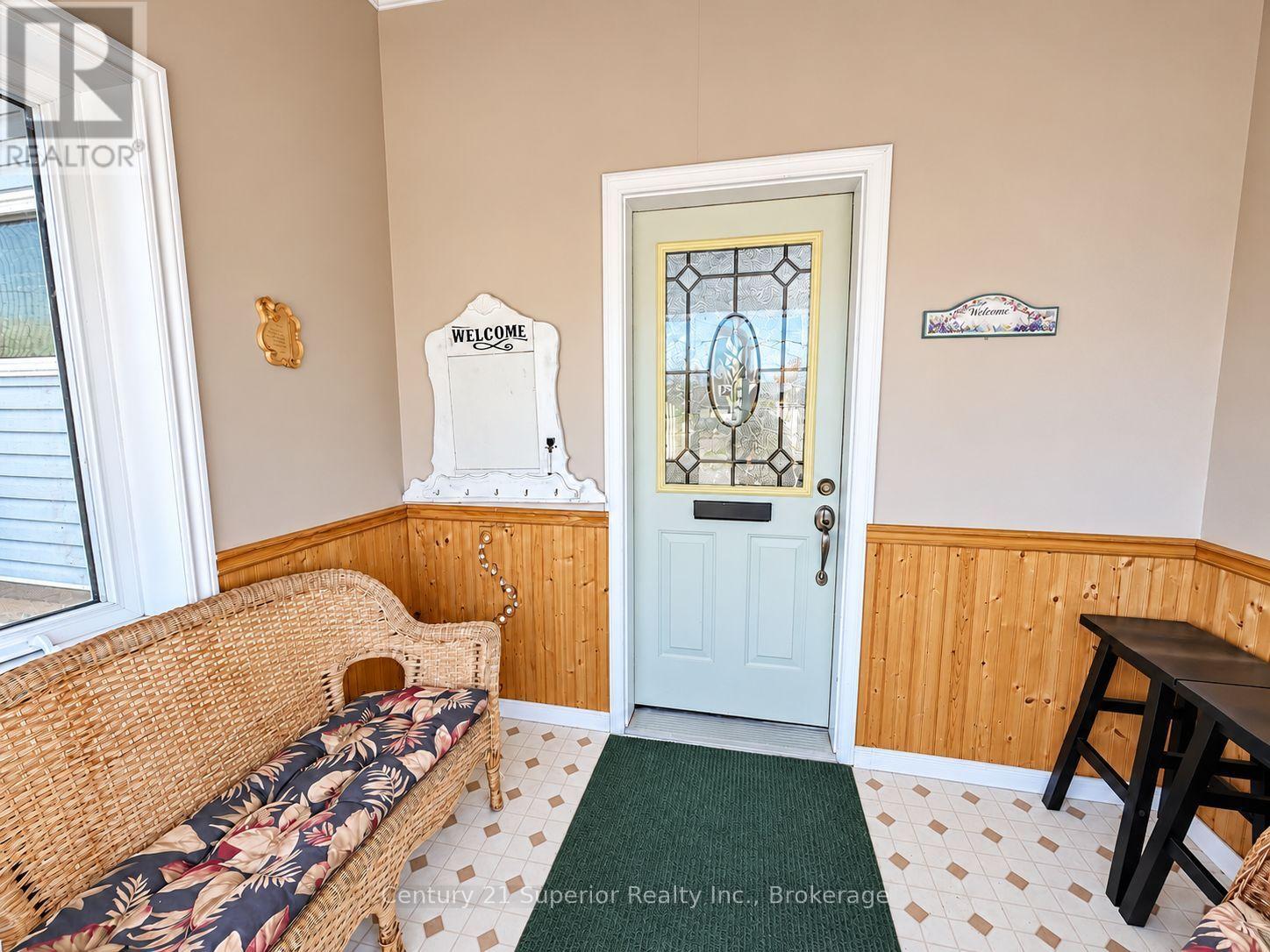 136 First Street, Nipigon, Ontario  P0T 2J0 - Photo 3 - X14094670