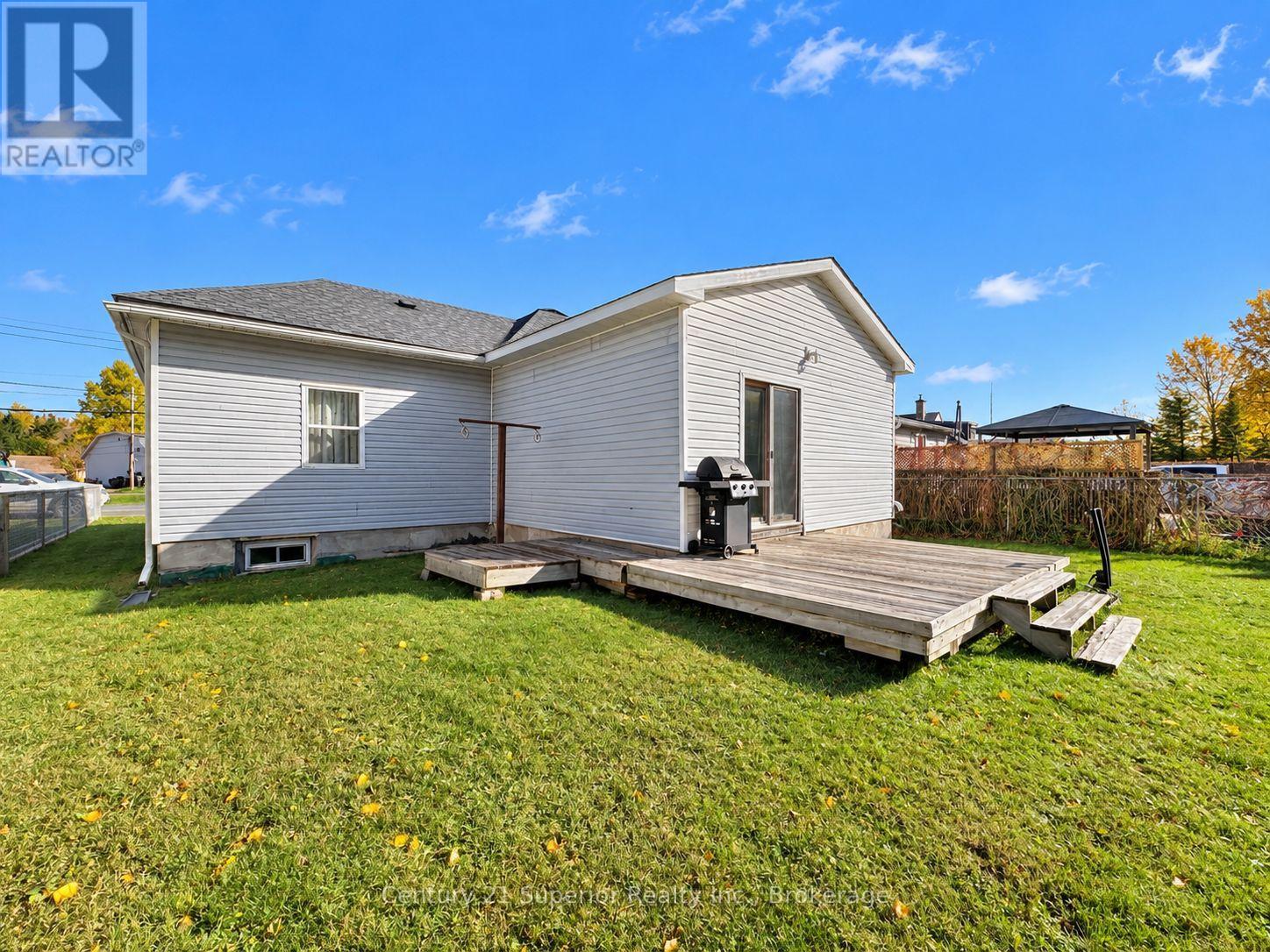 136 First Street, Nipigon, Ontario  P0T 2J0 - Photo 43 - X14094670