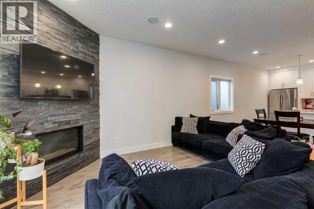 1, 306 12 Avenue Ne, Calgary, Alberta  T2E 1A4 - Photo 3 - A2350428
