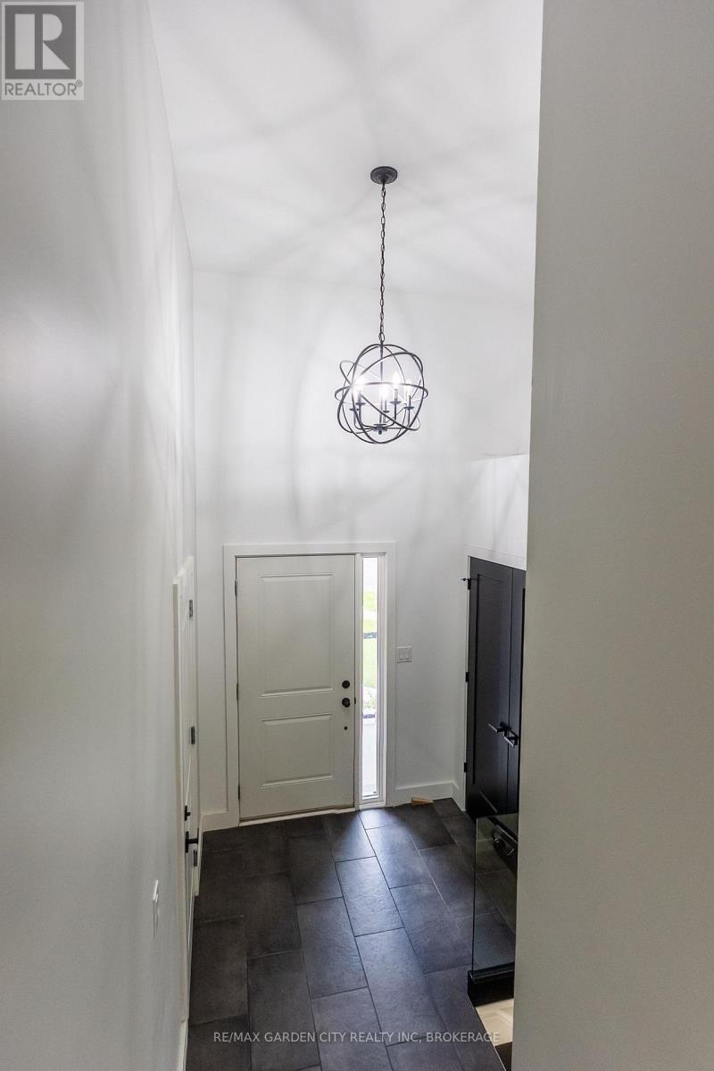 614b Niagara Street, St. Catharines (Bunting/linwell), Ontario L2M 3P7 - Photo 6 - X14094648