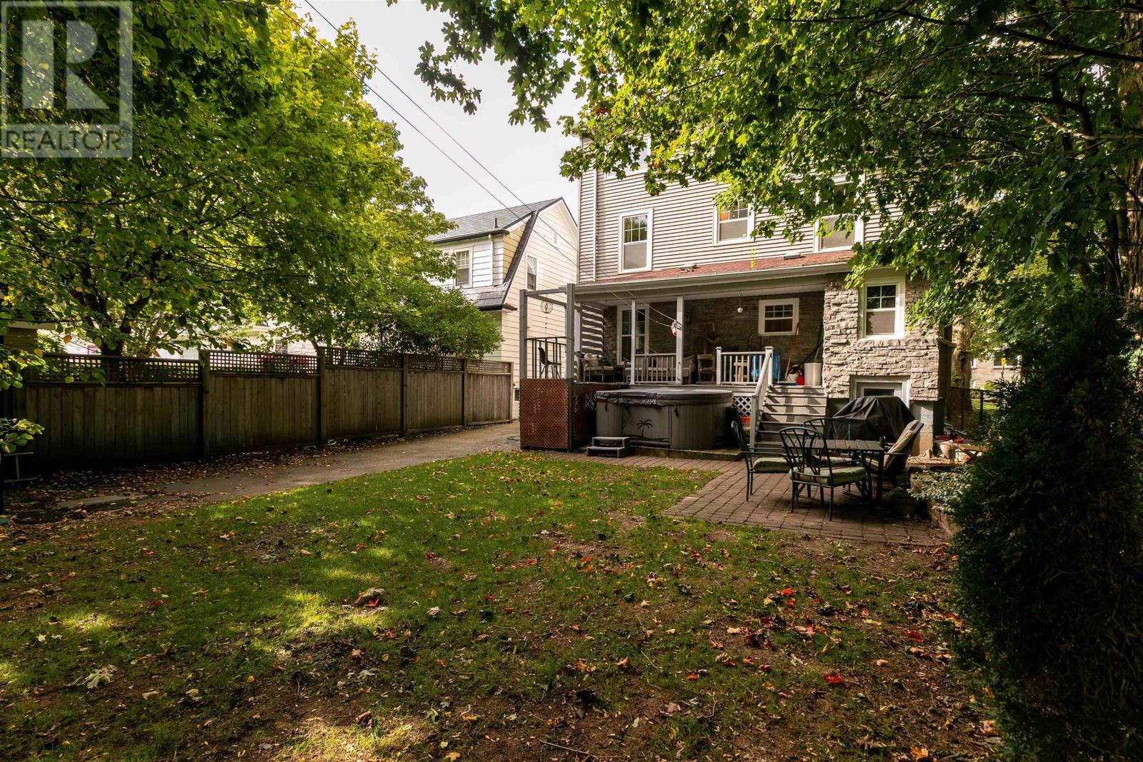 949 Mclean Street, Halifax, Nova Scotia  B3H 2V2 - Photo 34 - 202626158