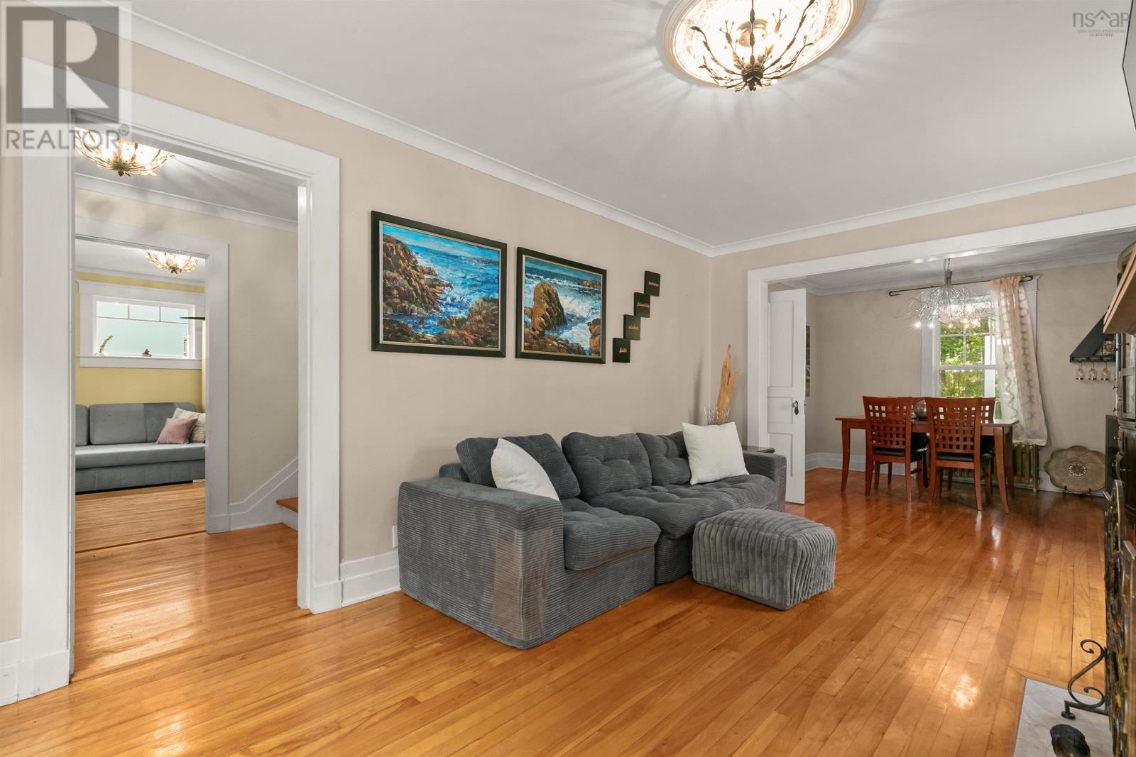 949 Mclean Street, Halifax, Nova Scotia  B3H 2V2 - Photo 6 - 202626158