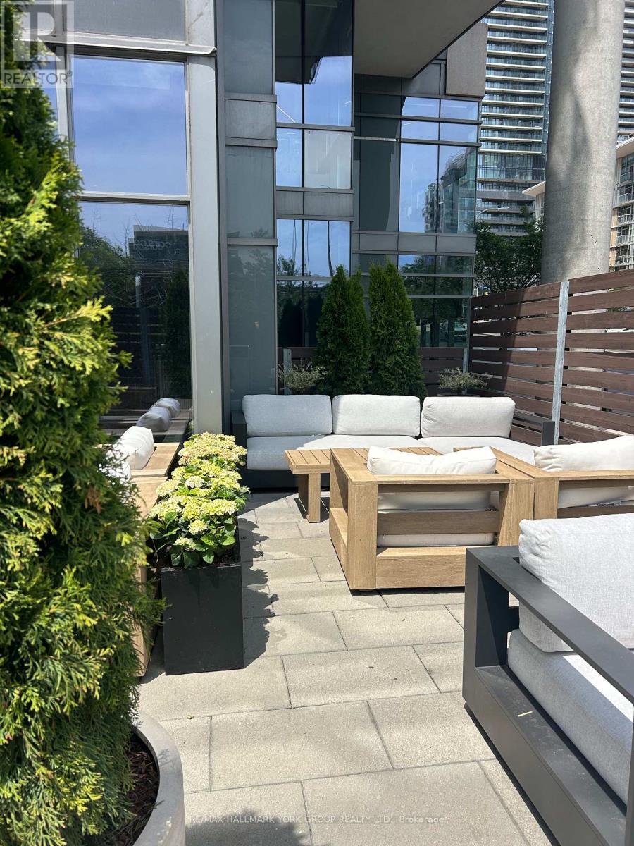 1709 - 11 Brunel Court, Toronto, Ontario  M5V 3Y3 - Photo 15 - C14094650