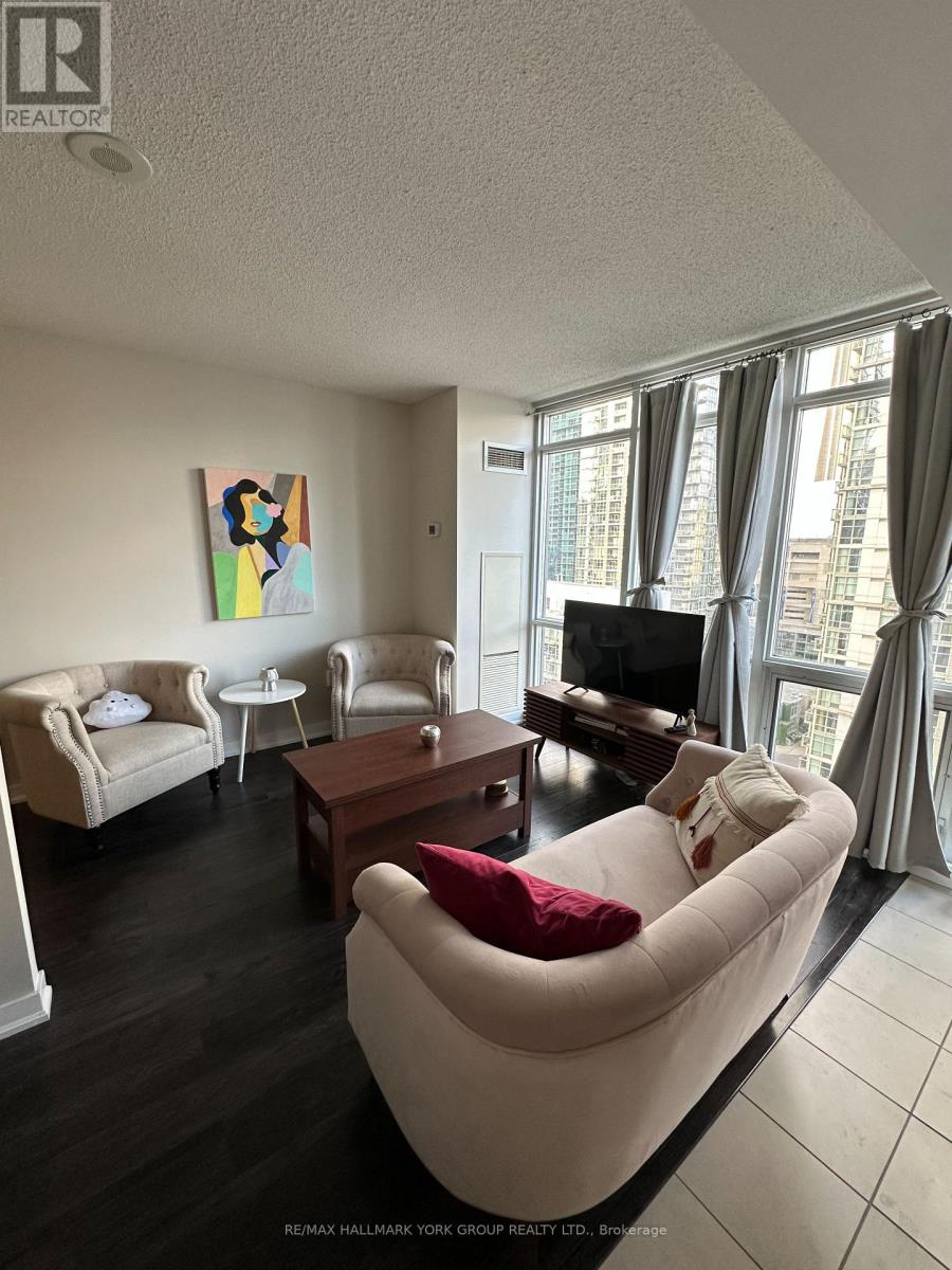 1709 - 11 Brunel Court, Toronto, Ontario  M5V 3Y3 - Photo 2 - C14094650